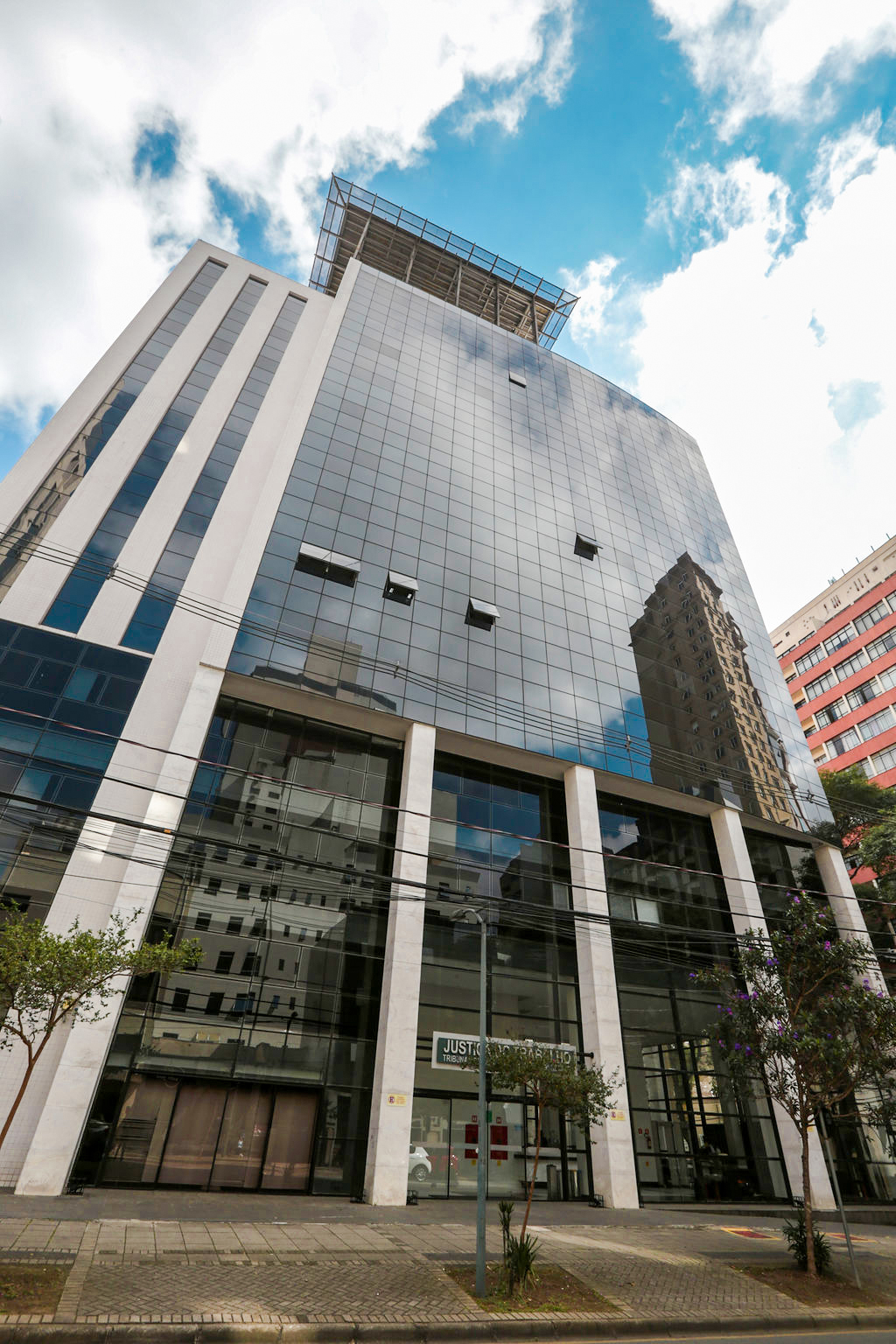 Fachadas Structural Glazing e Esquadrias de Alumínio - Edifício Rio Branco - TRT 1 -SULINORTE ESQUADRIAS